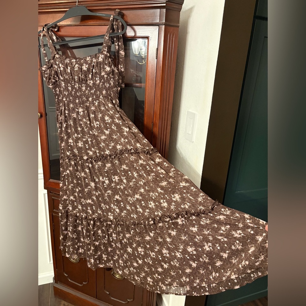 Brown floral pattern Dress size XL